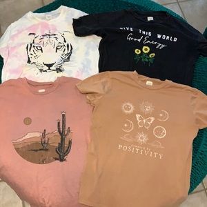 Modish rebel girls size large set of 4 short sleeve tees good condition $28